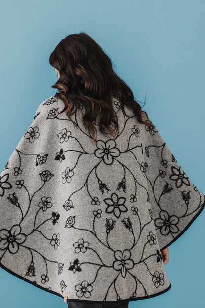 Fleurs Indigenous Shawl