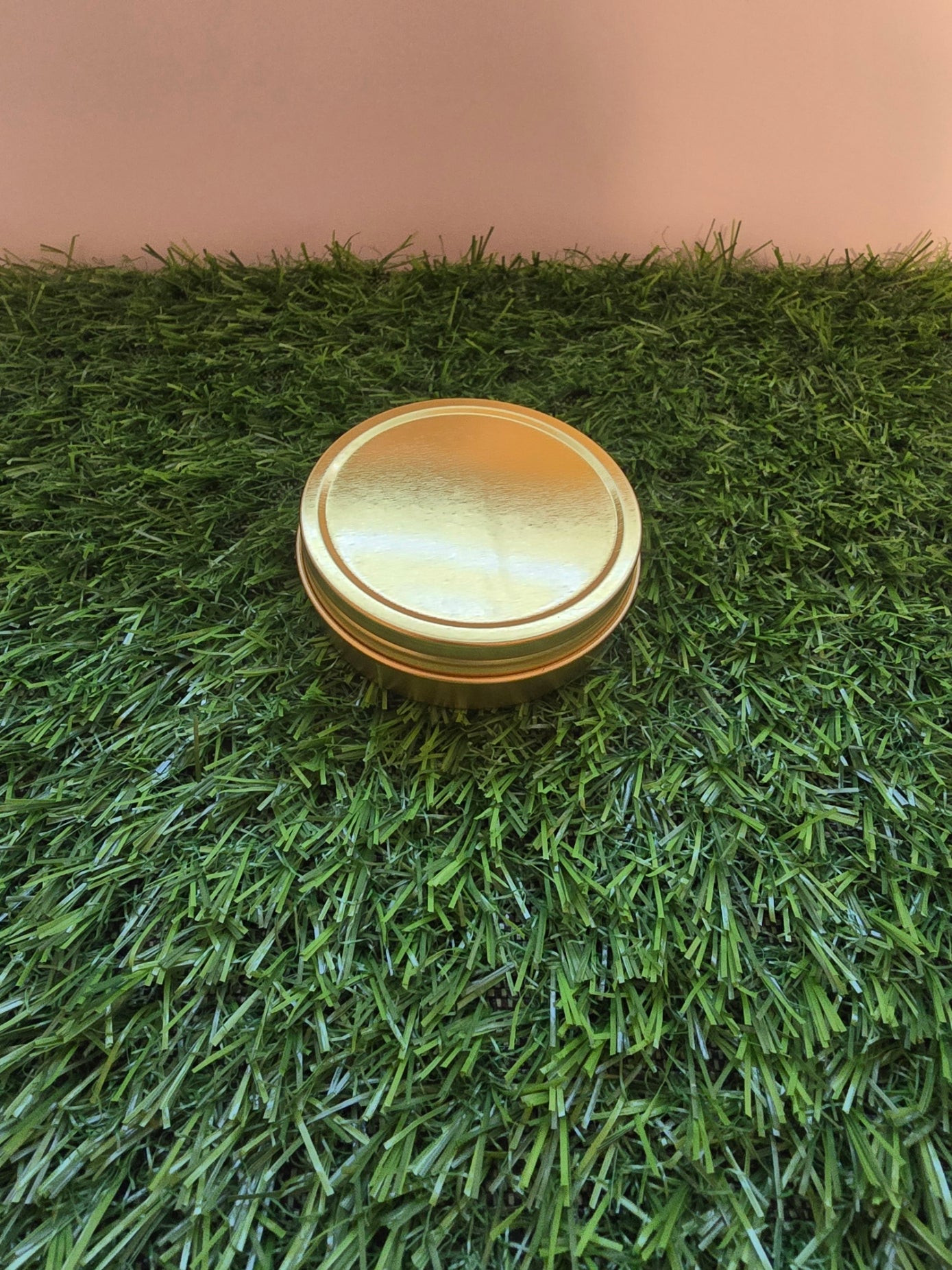 1.5 oz Gold Tin Candle